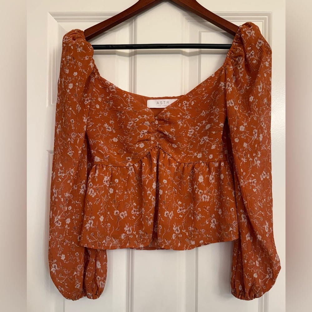 ASTR The Label Floral Peplum Top Puff Sleeve Side Zip Size XS